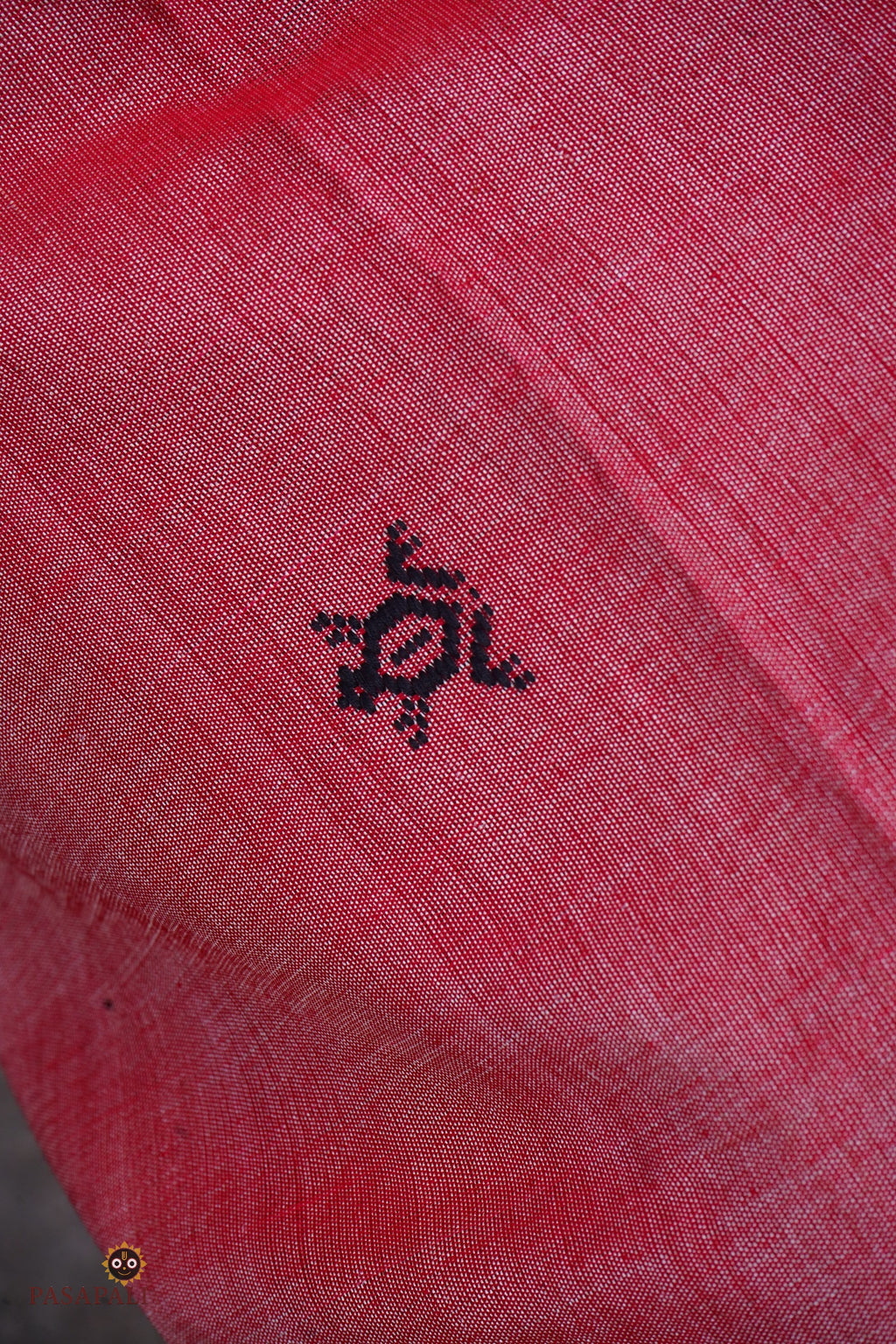 Dharani Kotpad natural dye saree flat lay — full length 5.40m Tussar Cotton Silk, Pasapali handloom collection