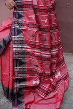 Dharani pallu weave close-up — Kotpad tribal macha fish motif on aal bark dyed Tussar Cotton Silk, Pasapali