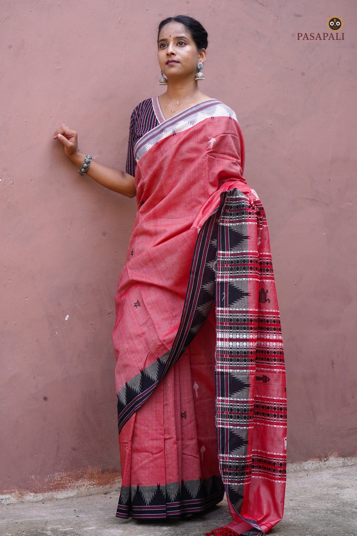 Dharani Kotpad natural dye saree front drape — dual shade Tussar Cotton Silk, Mirgan tribal weavers Odisha