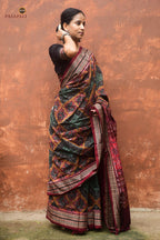 Mercerized cotton texture close-up of Kadambini Sambalpuri handloom saree, Pasapali