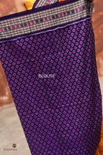 Load image into Gallery viewer, Kalyani yellow Sambalpuri cotton saree — folded saree showing fish border and phula pallu layers, Pasapali
