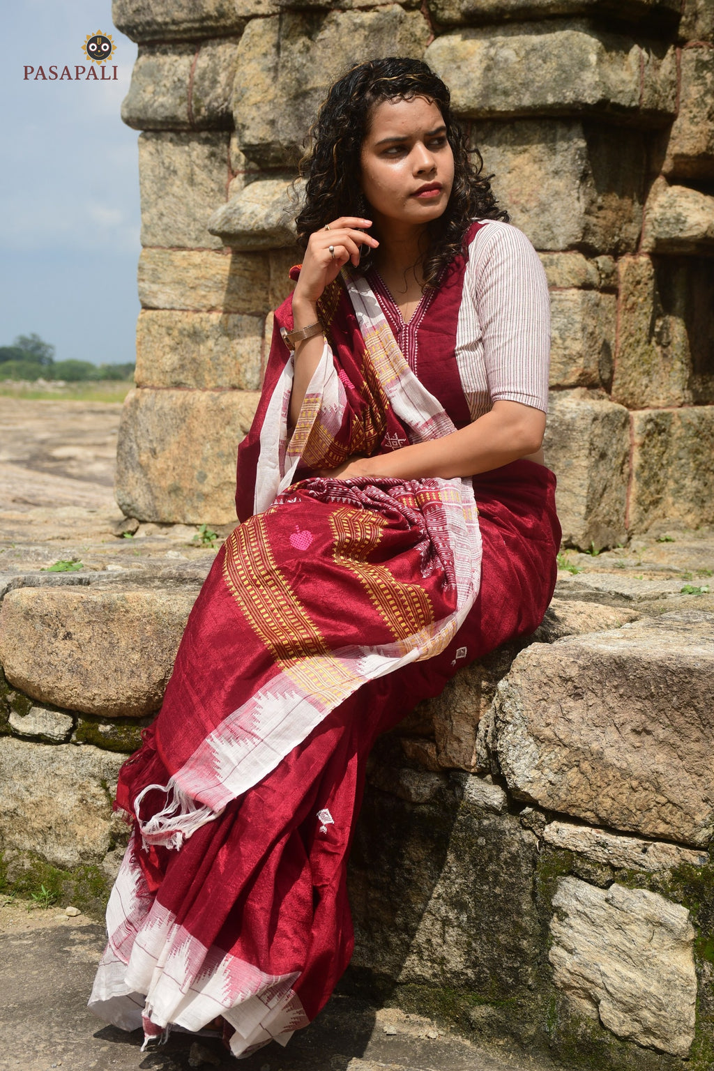 Kanan GI certified Kotpad handloom saree full — Tussar Cotton Silk, maroon aal bark dye, Pasapali Odisha