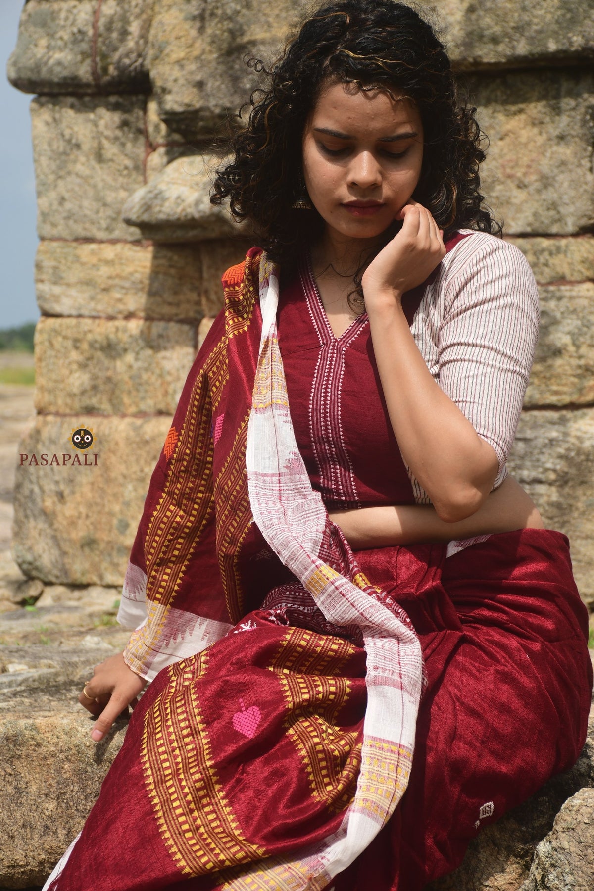 Kanan Kotpad Tussar Cotton Silk saree texture detail — handspun surface, natural aal bark maroon dye, Odisha
