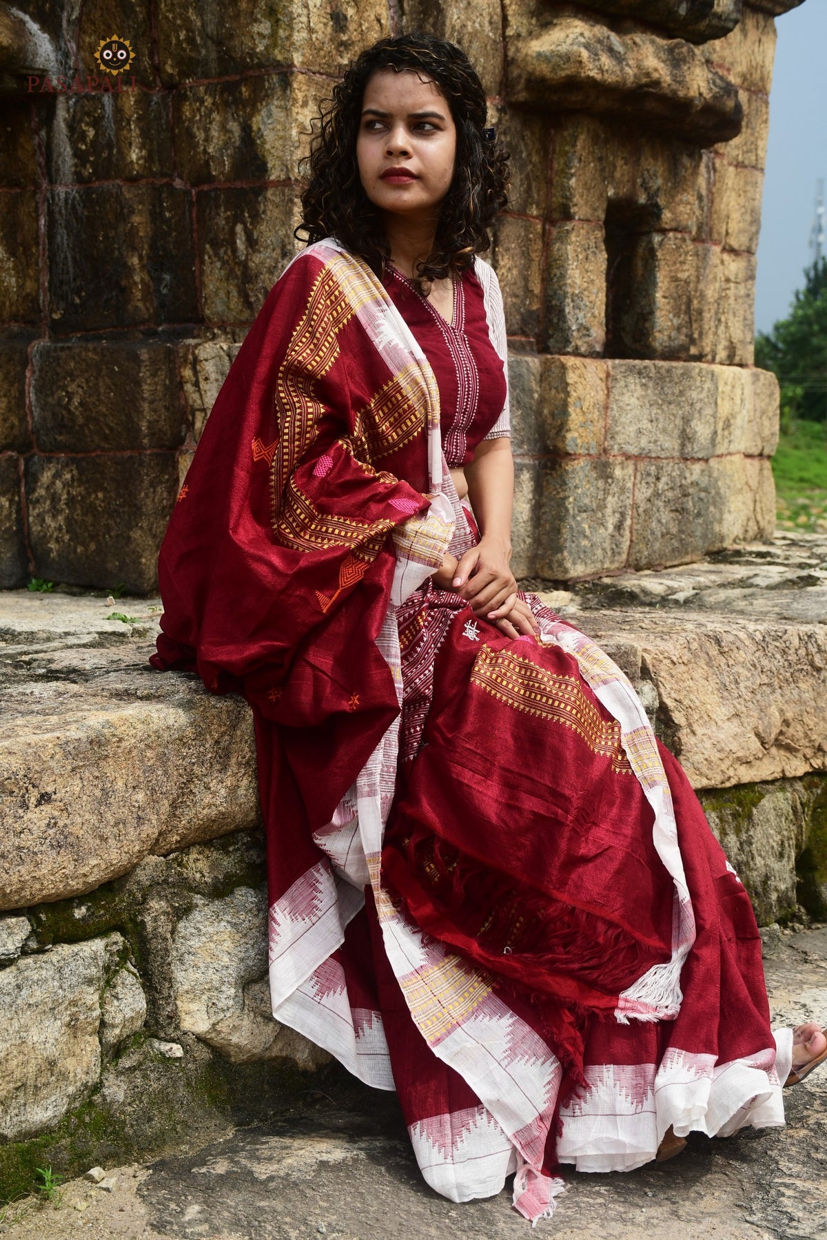 Kanan Maroon Kotpad handloom saree draped view — GI certified Kotpad textile, natural dye, Pasapali