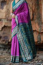 Load image into Gallery viewer, Bandha double ikat motif detail — Kumudini Sambalpuri handloom saree, Plula and jala pattern alignment visible.
