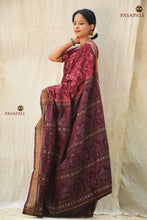 Load image into Gallery viewer, Mahalakshmi body detail — jhoti chitra &amp; Lakshmi pada woven in Sambalpuri Bandha cotton, Pasapali
