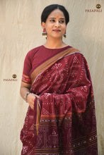 Load image into Gallery viewer, Mahalakshmi maroon Sambalpuri Bandha cotton saree full view — lotus &amp; jhoti chitra body, Pasapali

