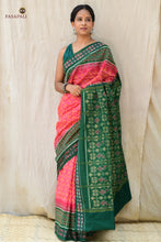 Load image into Gallery viewer, Fish and flower motifs on Mangala pallu — GI certified Sambalpuri Bandha mercerized cotton saree by Pasapali

