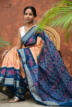 Load image into Gallery viewer, Padmavati full view flat lay — authentic Sambalpuri handloom cotton saree with lotus body and Rudraksha border by Pasapali
