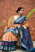 Body weave detail of Padmavati — lotus motif formed through Bandhakala double ikat on cream Sambalpuri cotton saree, Pasapali