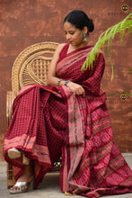 Load image into Gallery viewer, Parampara — Rudraksha and flower motif detail on maroon Sambalpuri Bandhakala cotton saree Pasapali
