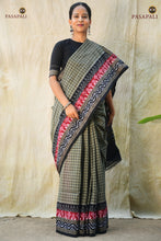 Load image into Gallery viewer, Pasarekha Grey Sambalpuri Handloom cotton saree folded to show Rudraksha border and check body — Pasapali GI certified
