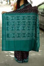 Load image into Gallery viewer, Nisha-Chitra - Geometric Ikat motif

