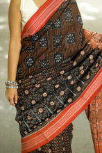 Load image into Gallery viewer, Black Sambalpuri Cotton Saree | Double Ikat Rudraksha Border – Pasapali
