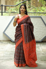 Load image into Gallery viewer, Hansa Lata - Mercerized Cotton Sambalpuri Saree with Floral Vine &amp; Hansa Motifs
