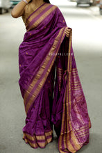 Load image into Gallery viewer, Kanakpriya - Mulberry Silk Sambalpuri Saree with Golden Tissue Phoda Kumbha Border
