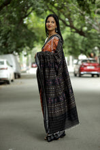 Load image into Gallery viewer, Rust Pasapalli Sambalpuri Saree Floral Ikat Grid - Pasapali
