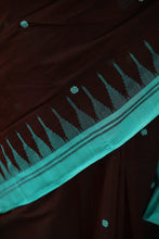 Load image into Gallery viewer, Teal Tara - Cotton Phoda Kumbha Sambalpuri Saree with Fish &amp; Flower Ikat Pallu

