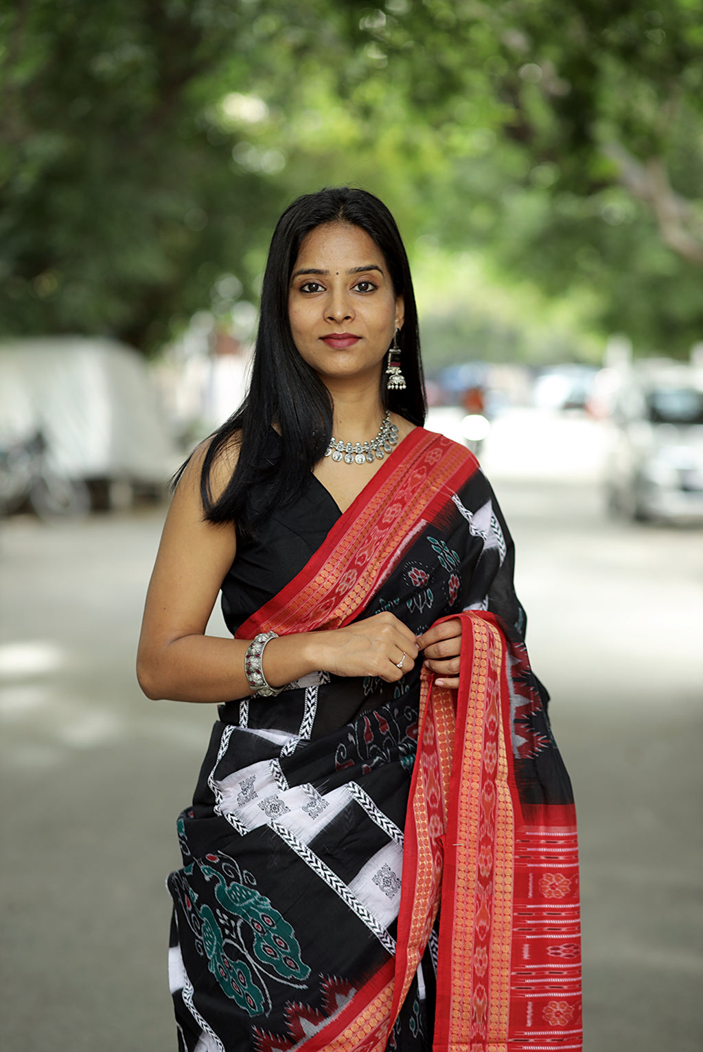 Mercerized Cotton Sambalpuri Saree Mayura Yugala Black - Pasapali