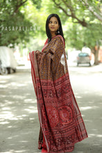 Load image into Gallery viewer, Ashwaroha - Sambalpuri Saree with Ashwa Bandha Motif
