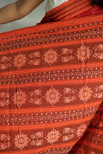 Load image into Gallery viewer, Mercerized Cotton Sambalpuri Saree Gaja Bandha Red &amp; Orange - Pasapali

