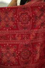 Load image into Gallery viewer, Purple Sambalpuri saree featuring traditional elephant motifs and red border by Pasapali
