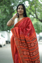 Load image into Gallery viewer, Mercerized Cotton Sambalpuri Saree Lakshmi Paduka Red &amp; Orange - Pasapali
