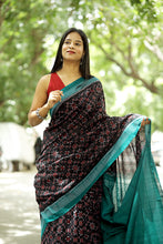 Load image into Gallery viewer, Nisha-Chitra - Geometric Ikat motif
