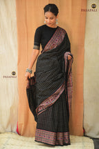 Purvasha Sambalpuri cotton saree pallu ikat detail — resist-dyed Bandha patterns, GI certified, Pasapali
