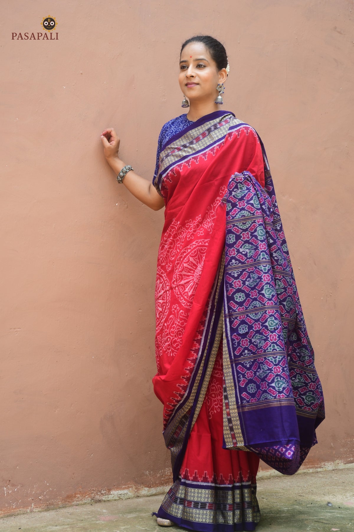Rudraksha and phula buta border detail — Ratnaprabha Sambalpuri Bandha saree woven by Bhulia weavers, Pasapali