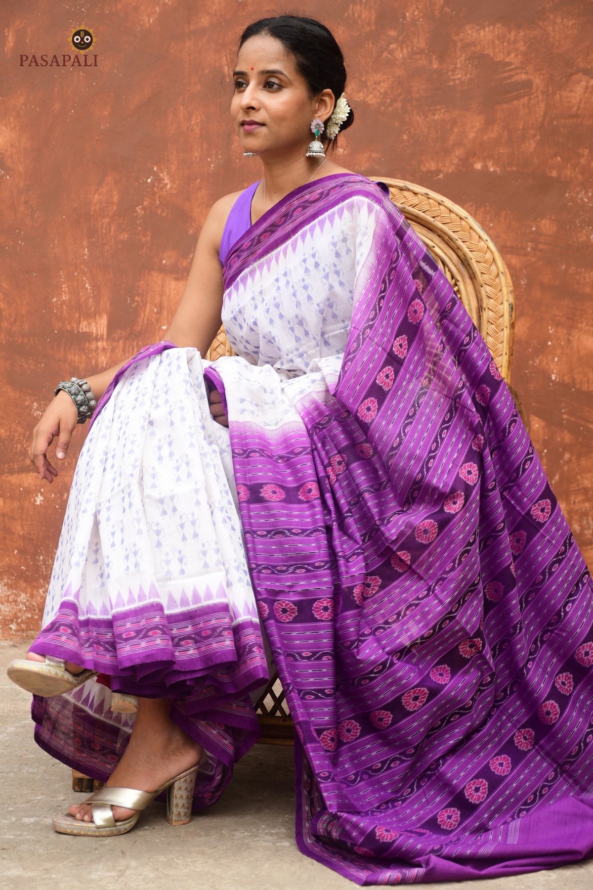 Handloom drape view of Shabari — authentic Sambalpuri cotton saree with purple ikat pallu by Pasapali