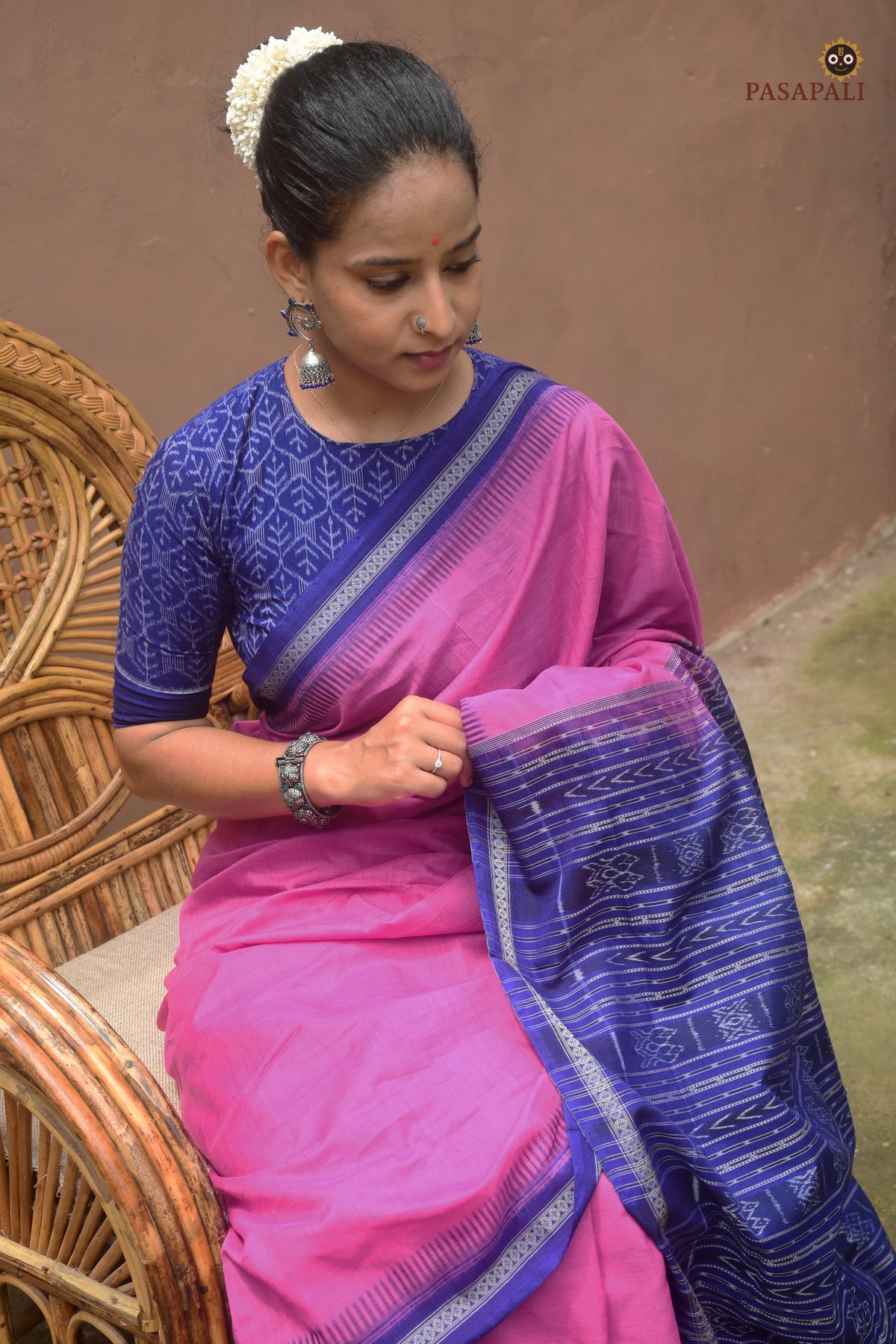 Full length flat view of Shailabala — authentic Sambalpuri Bandha mercerized cotton saree with blouse. Pasapali.