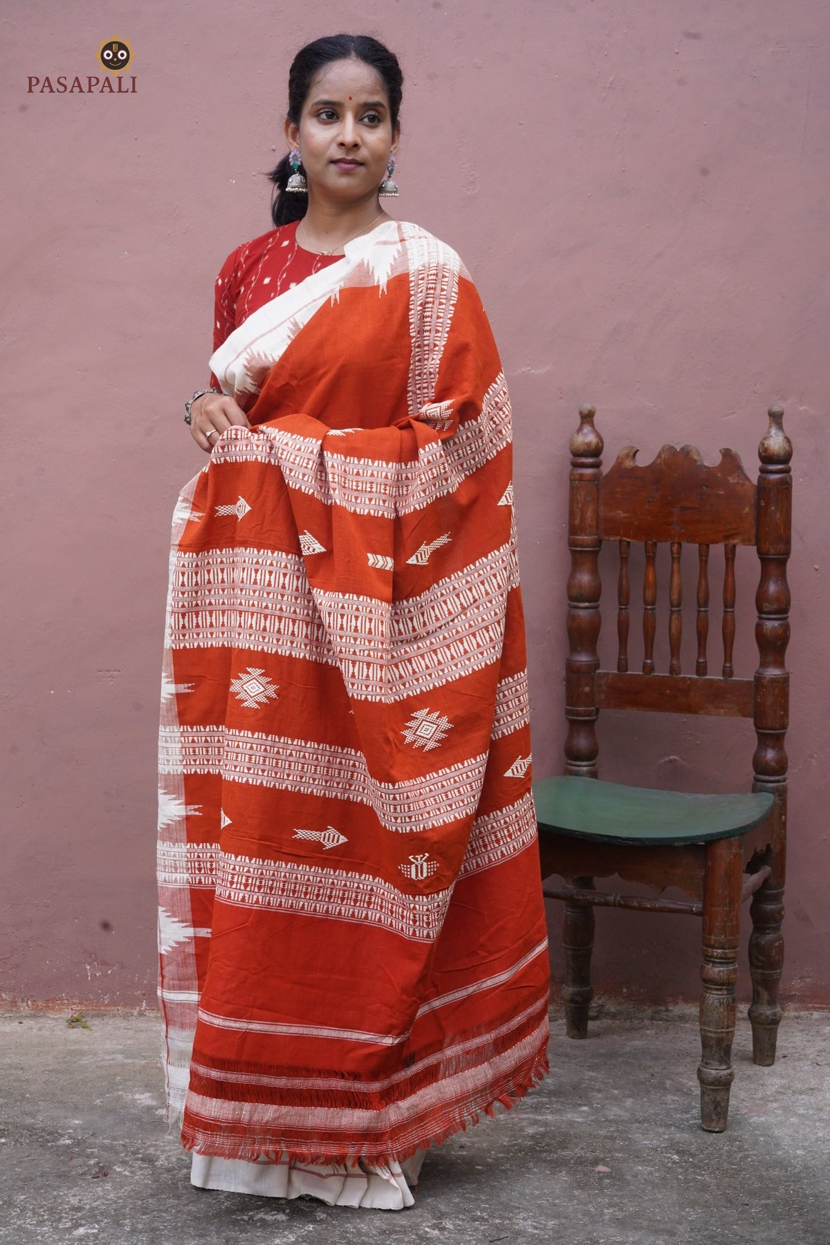 Pallu detail of Shalmali — macha fish and pharsa axe extra-weft motifs, Kotpad natural dye, Pasapali