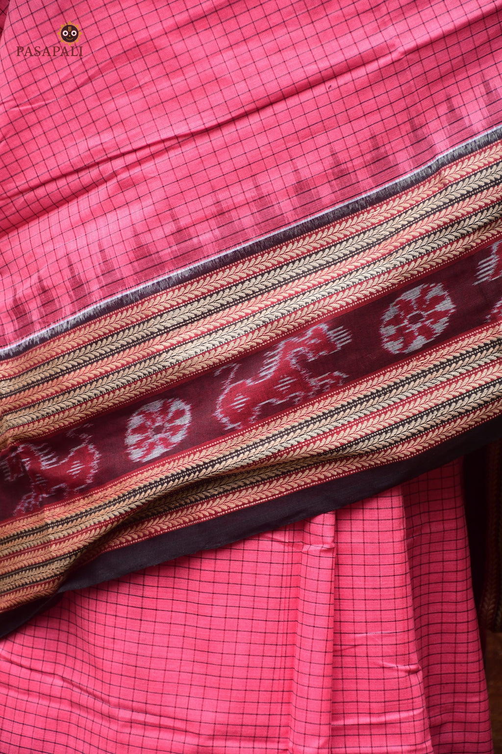 Sharada Sambalpuri cotton saree complete flat view — sachipar body, floral pallu, black chevron border, Pasapali