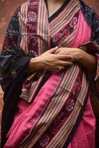 Body weave detail of Sharada — sachipar check pattern in pink mercerized cotton, Sambalpuri Bandha handloom