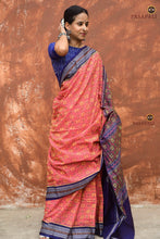 Load image into Gallery viewer, Mercerized cotton texture detail of Sharmila GI certified Sambalpuri Bandha saree from Pasapali, Odisha
