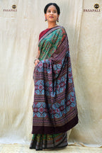 Rudraksha border close-up on Vanalata green Sambalpuri Bandha saree — Bhulia handloom, Pasapali