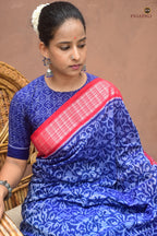 Phula lata body motif detail — Yashodhara Blue Sambalpuri cotton ikat saree, Bhulia weavers, Pasapali