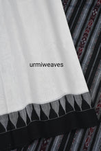 Load image into Gallery viewer, Shanti - Sambalpuri Phoda kumbha saree - Urmiweaves
